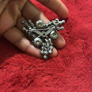 Elegant Silver Brooch with Gold Accents vintage luxury pre-owned